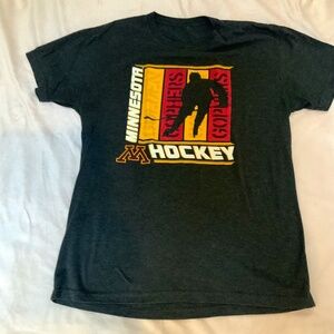 Black M Short sleeve T Minnesota Gopher Hockey Sporty Active Gym